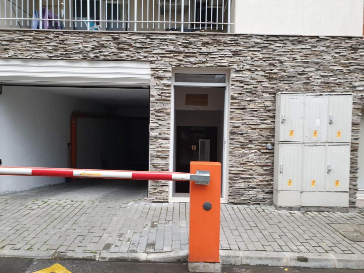 Вселена Appartement Varna Buitenkant foto