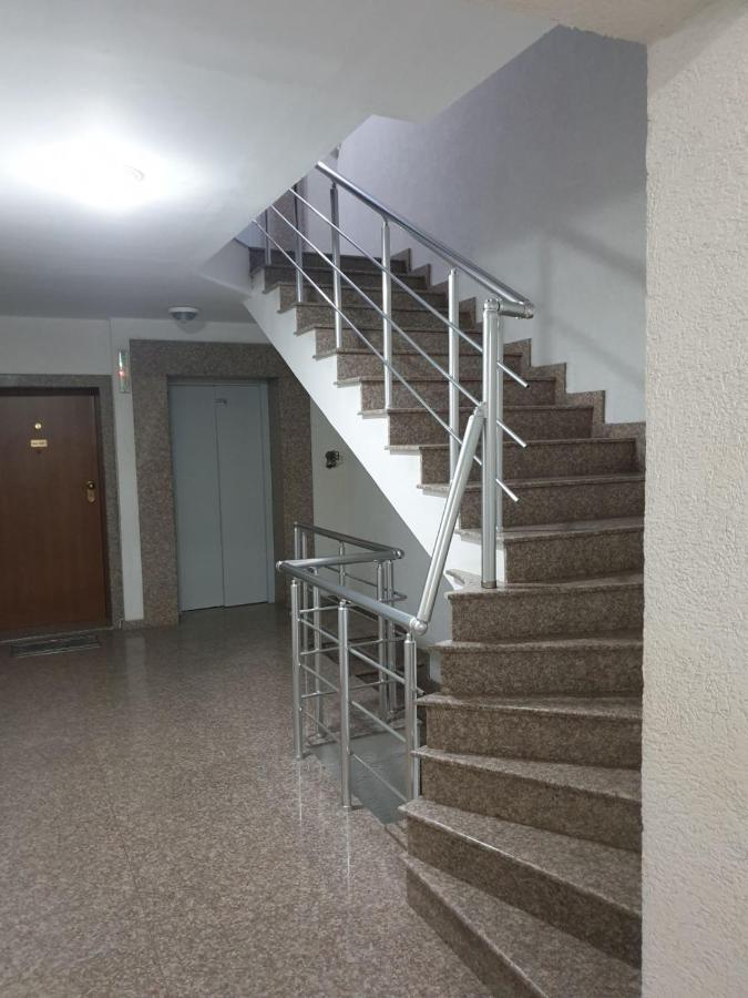 Вселена Appartement Varna Buitenkant foto