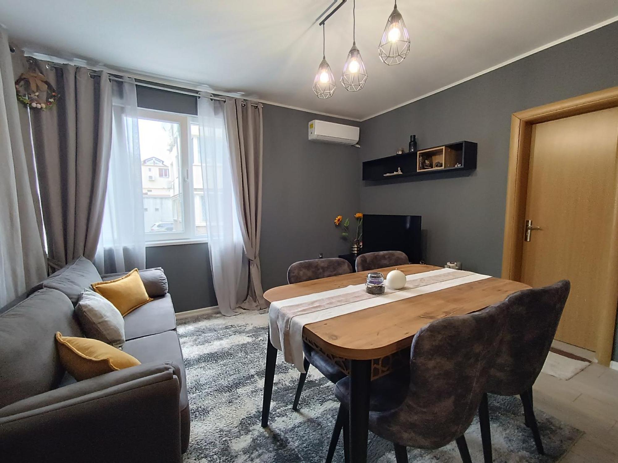 Вселена Appartement Varna Buitenkant foto