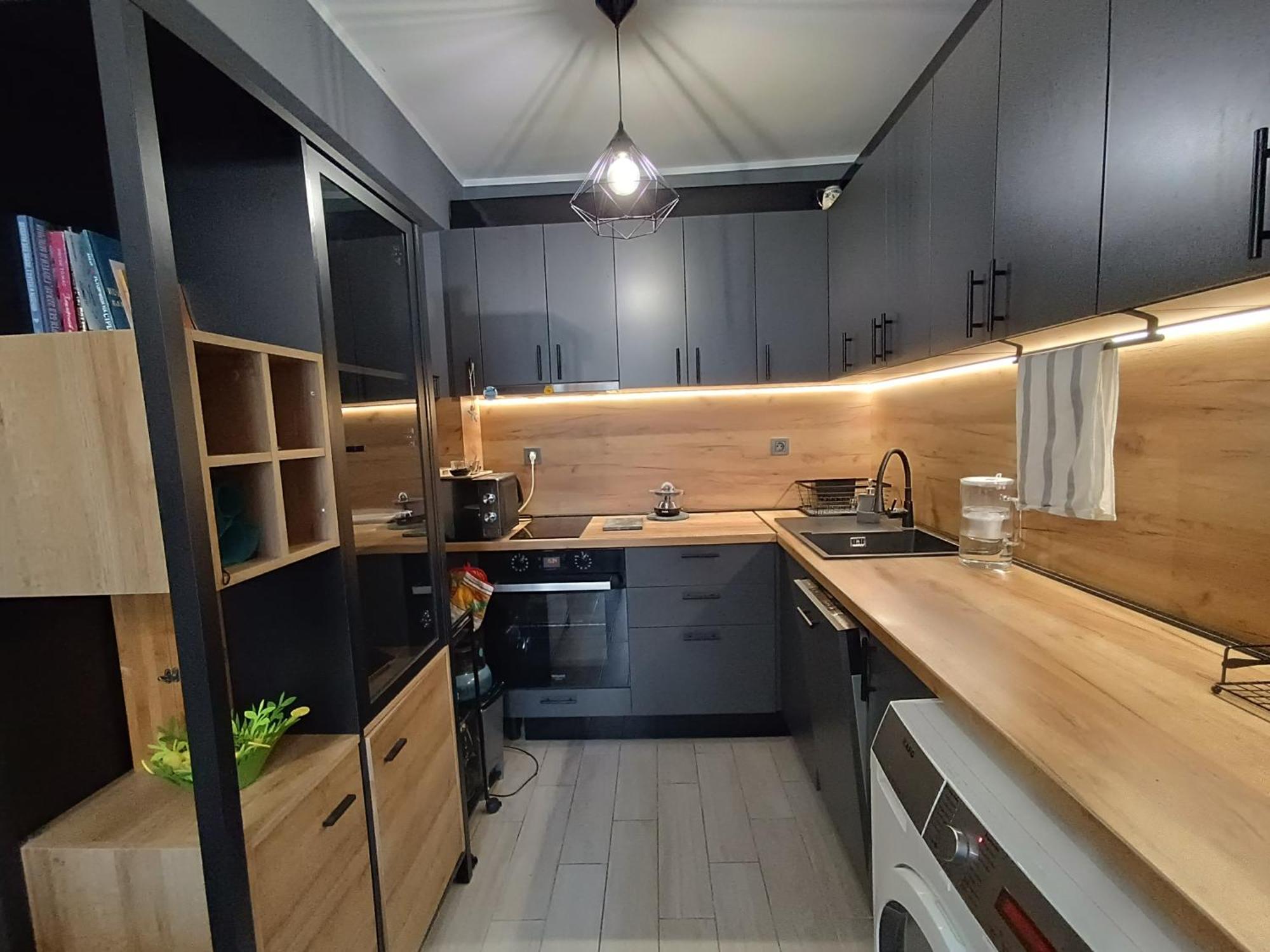 Вселена Appartement Varna Buitenkant foto
